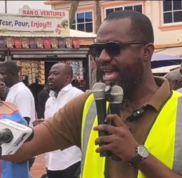 MCE breaks grounds for rehabilitation of Sunyani main lorry station