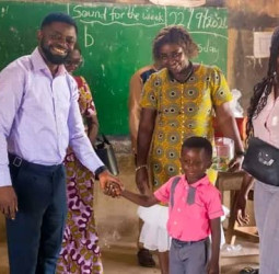 A/R: Atwima Mponua DCE Tours Schools On ''My First Day At School'', Commissions KG Block No.3