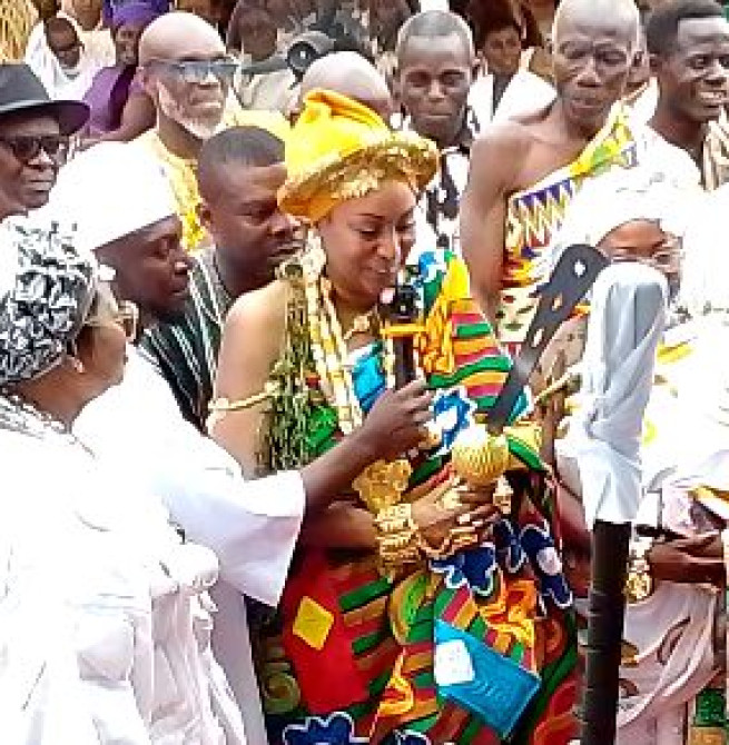 "My Enstoolment Not a Title to Wear but a Call to Serve”— Barack Obama's Former Personal Assistant Installed Odonase Mpuntuhemaa Pledges ‎